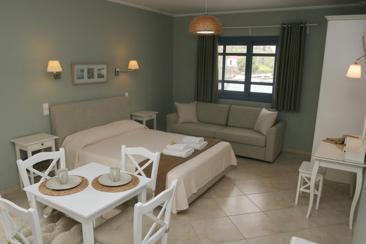 Boutique Hotel Iasmos Trizónia Kültér fotó